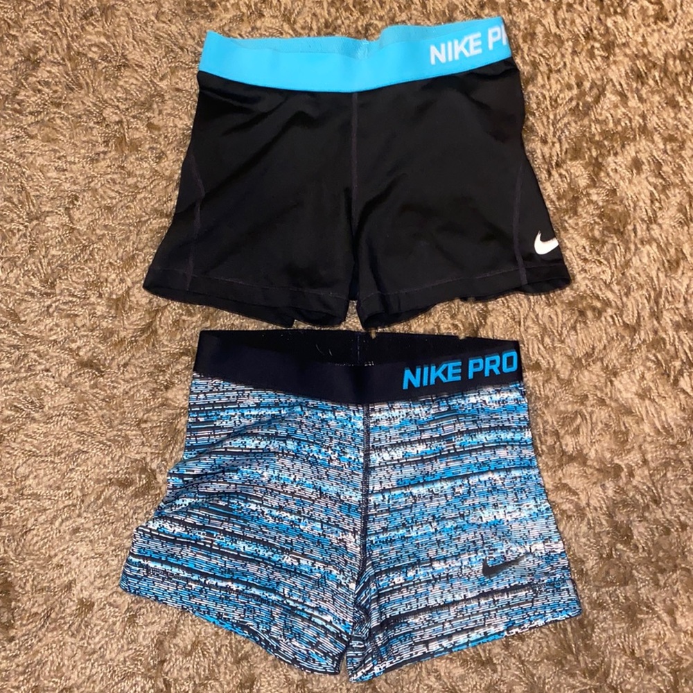 Nike pro medium shorts set